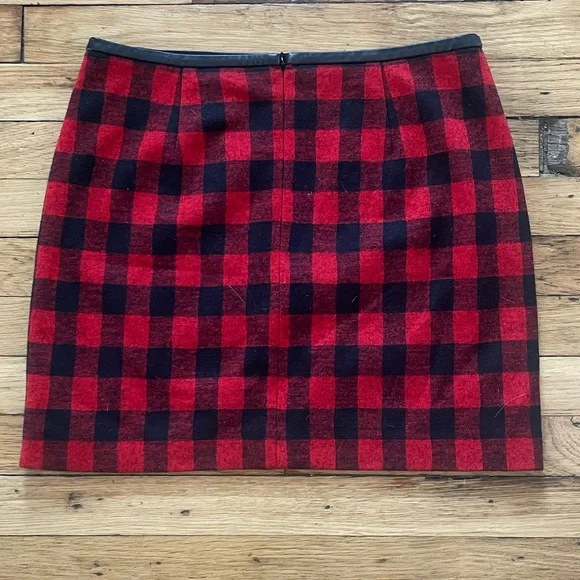 Madewell Wool Skirt, Size 6 - Picture 2 of 5